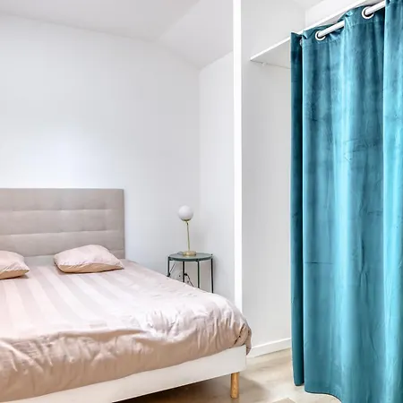 L Apparte Beau 2 Chb Moderne Avec Jardin Prive Parking Proche Centre * Évreux