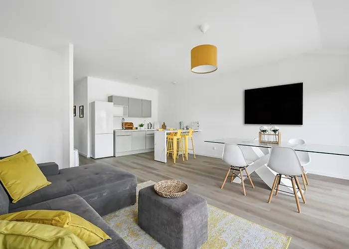 Appartamento L Apparté Beau 2 Chb Moderne Avec Jardin Privé Parking Proche Centre